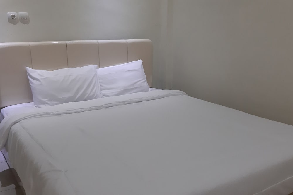 Hotel O Kost Indra