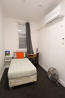 Wallaby Backpackers Hostel Perth - note - Valid passport required to c