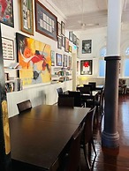 Wallaby Backpackers Hostel Perth - note - Valid passport required to c