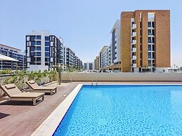 Condo With Burj Khalifa View In City