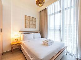 Condo With Burj Khalifa View In City