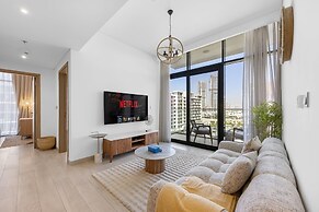 Condo With Burj Khalifa View In City