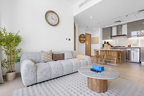 Condo With Burj Khalifa View In City