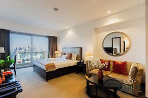 Spectacular Suite JW Marriott Marina