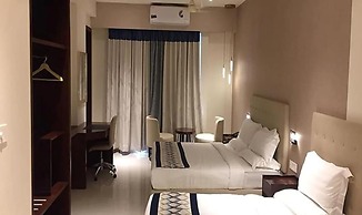 FabHotel Prime Manasa Inn