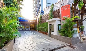 FabHotel Prime Sukh