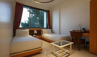 FabHotel Prime Rester Select Chakan
