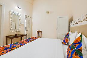 FabHotel Emerald Highland