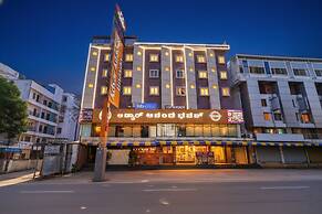 FabHotel Ginger Suites