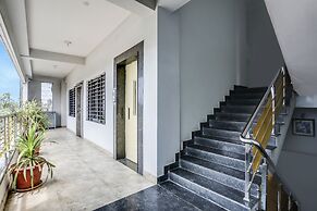 FabHotel Blue Star