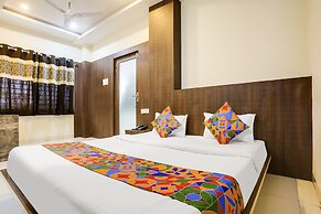 FabHotel Blue Star