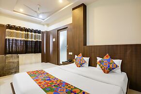 FabHotel Blue Star