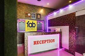 FabHotel Blue Star