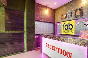 FabHotel Blue Star
