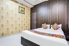 FabHotel Blue Star