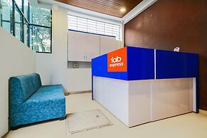 FabHotel Ritik