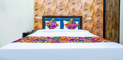 FabHotel Ritik