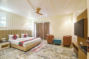 FabHotel Dev Palace I
