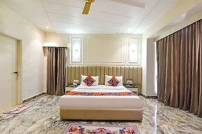 FabHotel Dev Palace I