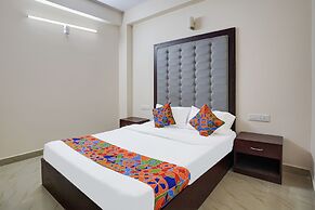 FabHotel Leo Grand