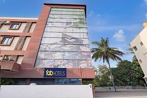 FabHotel Leo Grand