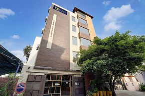 FabHotel Green Wood 5
