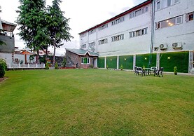 FabHotel Prime Royal Park