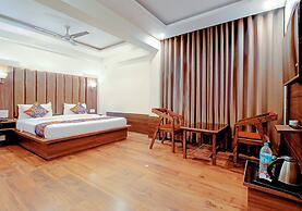FabHotel Prime Royal Park