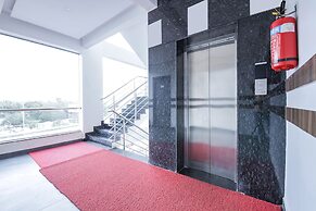 FabHotel Silver Key
