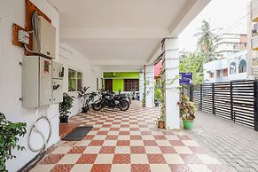FabHotel Tristar Residency
