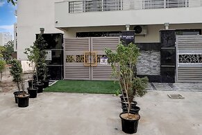 FabHotel Sky