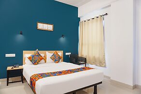 FabHotel Aura Homes