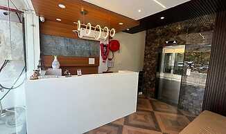 FabHotel Prakash