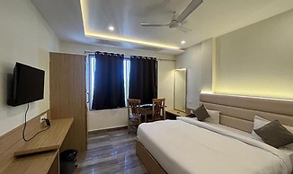 FabHotel Prakash