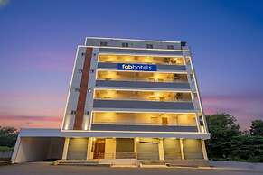 FabHotel Metro