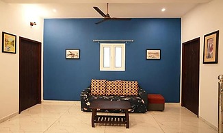 FabExpress French Villa