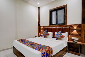 FabExpress Golden Sands inn