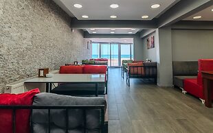 Airport Black Sea Hotel & Restaurant