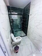Airport Black Sea Hotel & Restaurant