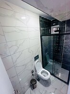Airport Black Sea Hotel & Restaurant