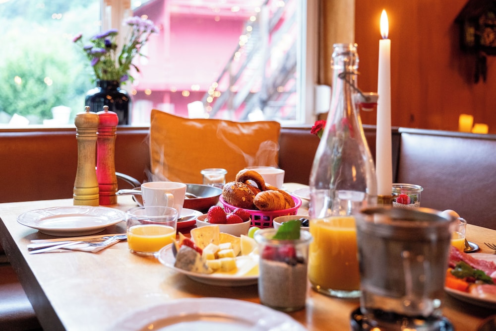 DAS SCHÖNE LEBEN Pop-Up Hotel