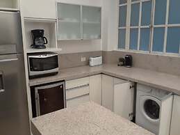 Purple Rain Elegant 2 Bedroom in Recoleta