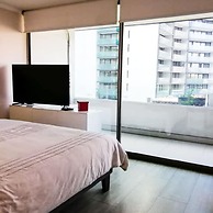 Kennedy Modern 2 Bed Apt in Las Condes