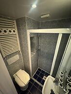Modern studios Close to Hyde Park