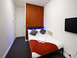 Modern studios Close to Hyde Park