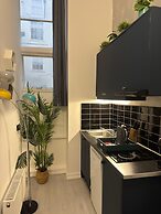 Modern studios Close to Hyde Park