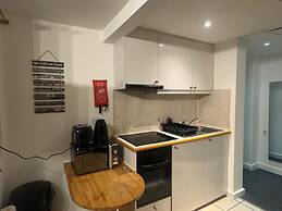 Modern studios Close to Hyde Park