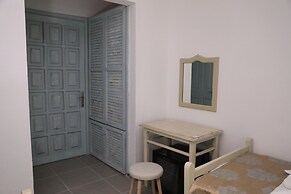 Ela Otel