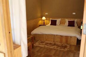 Tirthan Village Resort