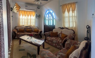 Lania Cottage